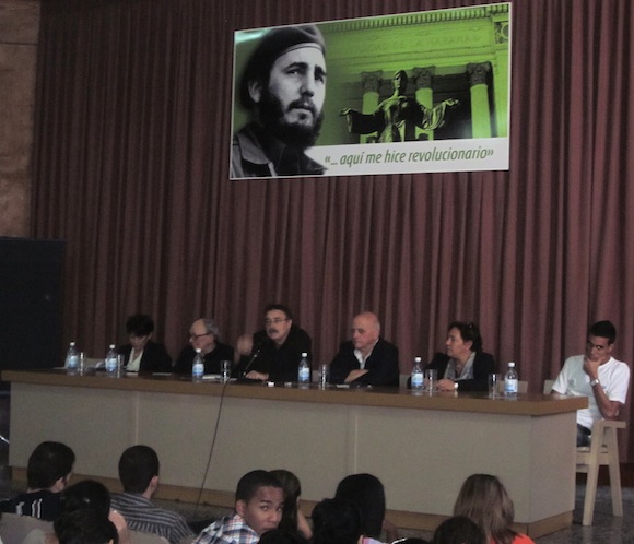 Ignacio Ramonet en la Universidad de La Habana