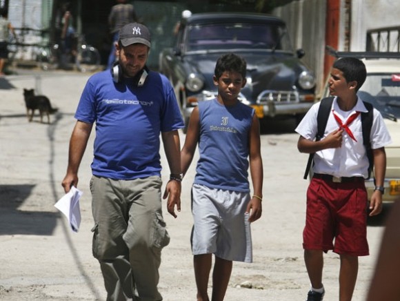 Habastation, niños e Ian Padrón.