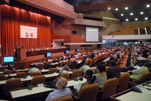 Encuentro Internacional de Contabilidad, Auditoria y Finanzas 01