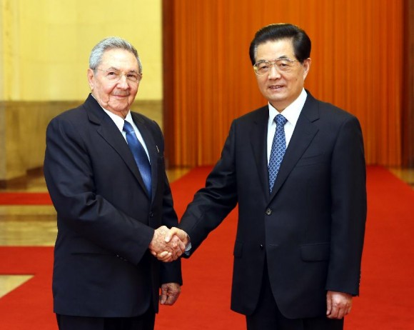 Raúl y Hu Jintao