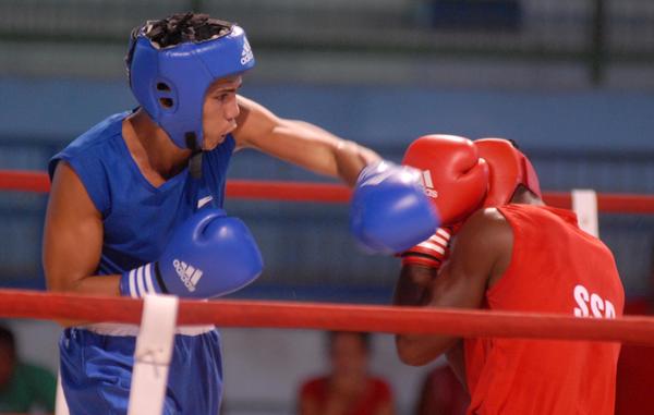 Boxeo con cabecera