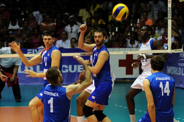 Liga Voleibol - CUB 1 - 3 SRB 04