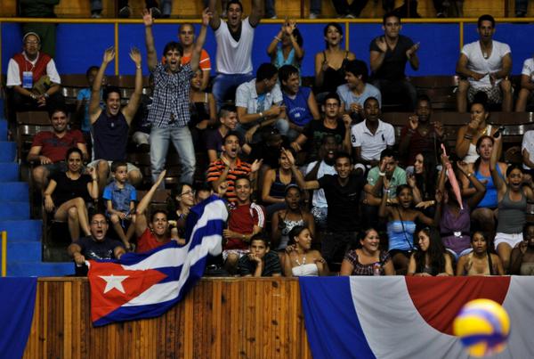 Liga Voleibol - CUB 1 - 3 SRB 03