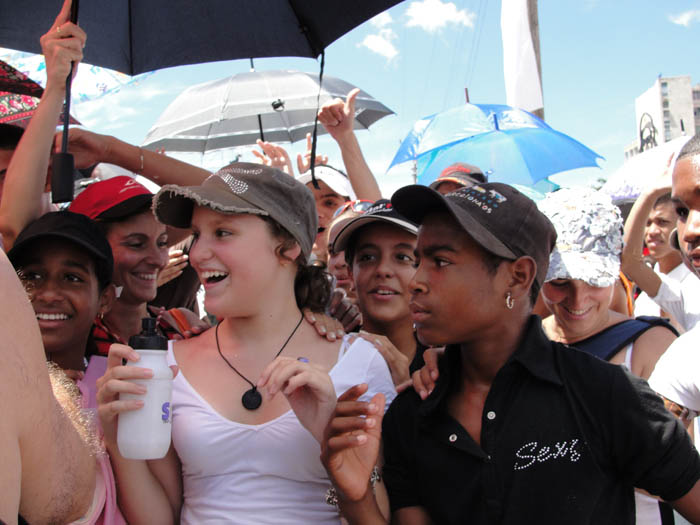 Adolescentes cubanos