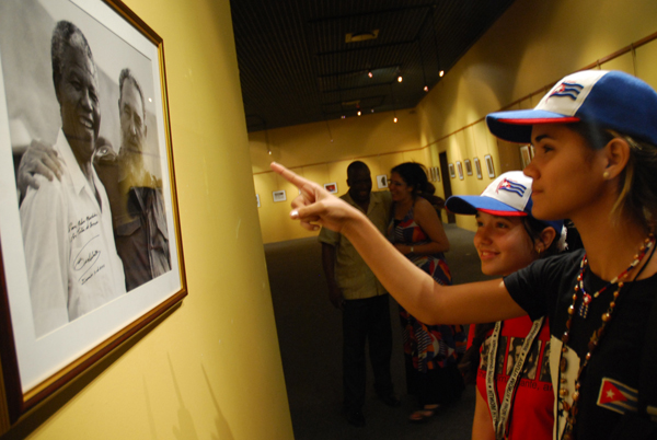 Foto de Mandela y Fidel