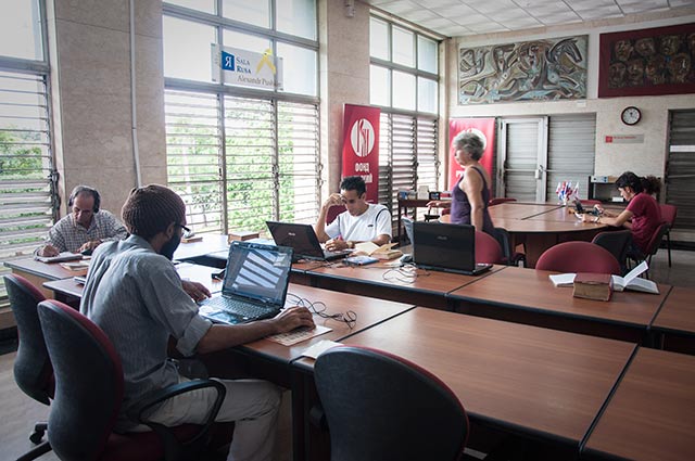 Sala para estudiantes de idioma ruso.