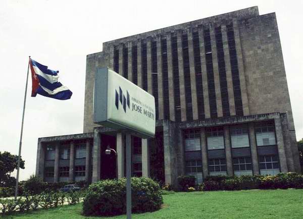 Biblioteca Nacional de Cuba-Frente