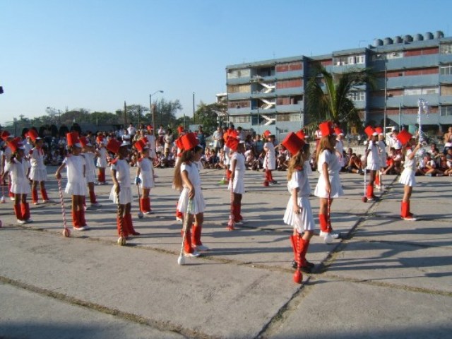 DDHH-Cuba. Niñas en presentación cultural. 