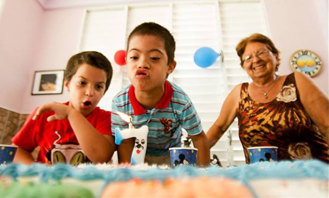 DDHH-Cuba. Cumpleaño de un niño Sindrome Down. Carlos Ernesto 