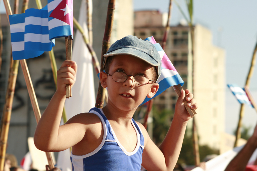 DDHH-Cuba. Niño participando en desfile