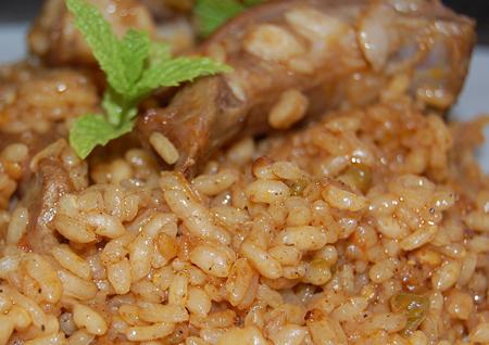 Arroz con carne de cerdo