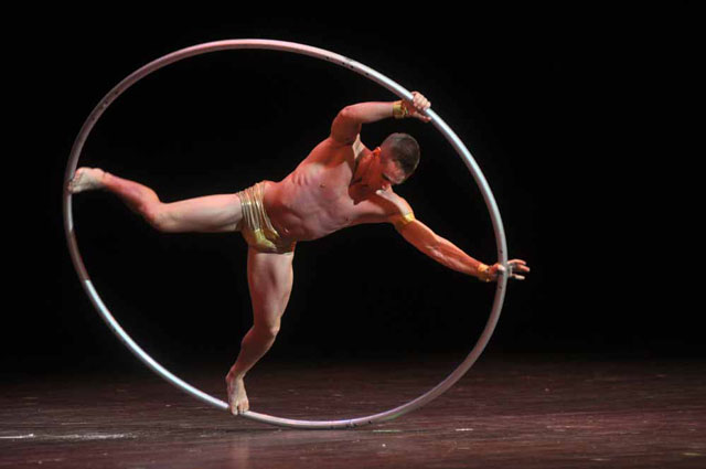 Acto con el aro en Circuba 2014