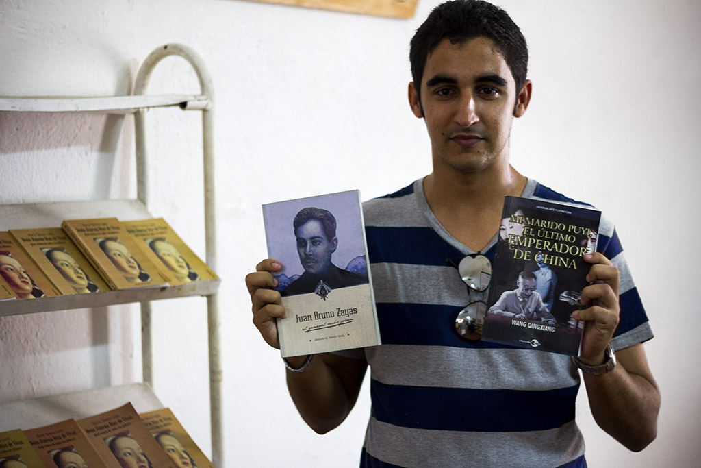 Entrevistas Feria del Libro 04