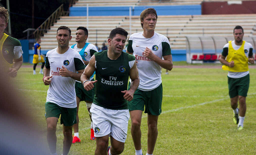 Entrenamiento equipo Cosmos 02