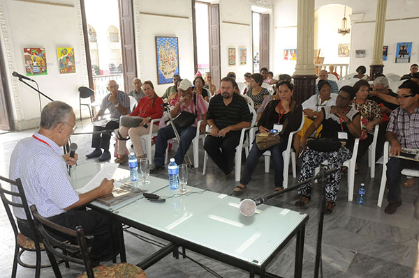 Fernando Martínez Heredia-Santa Clara-galería de arte