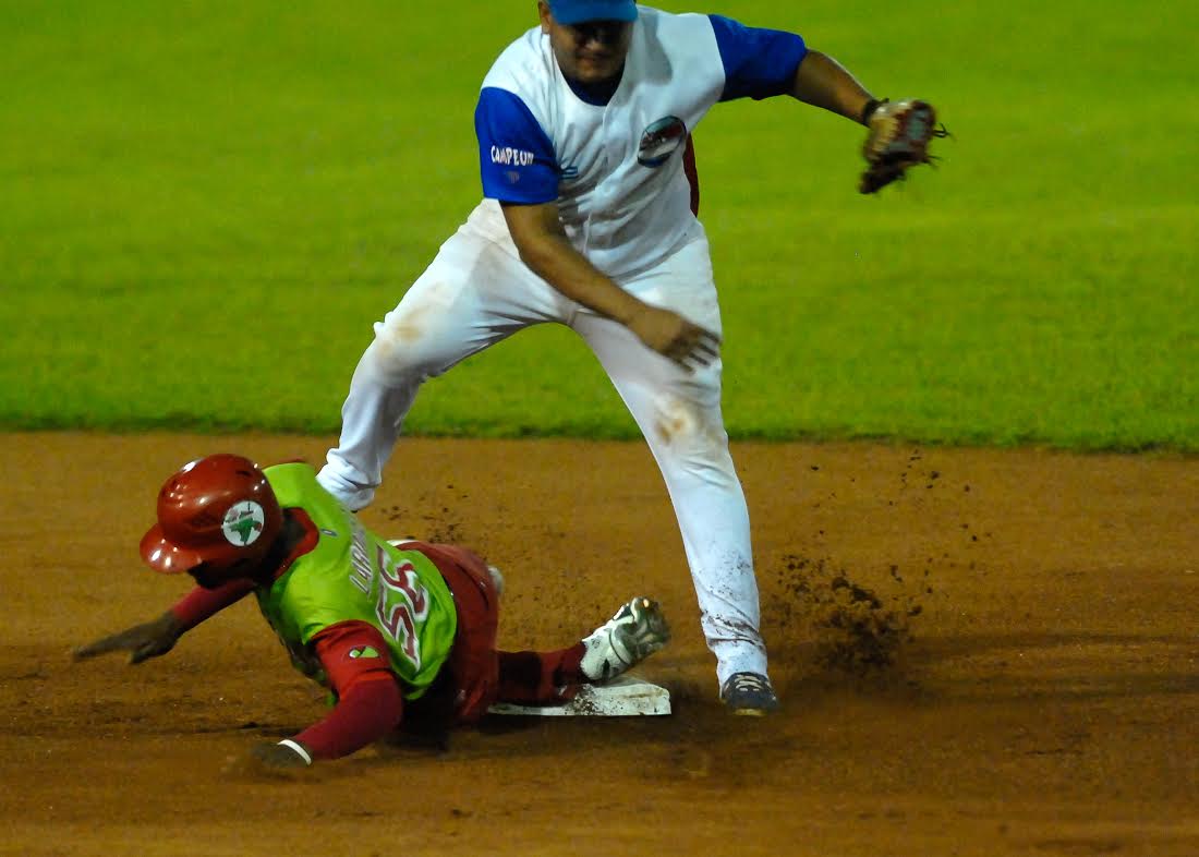 Cuarto juego de la final de la serie