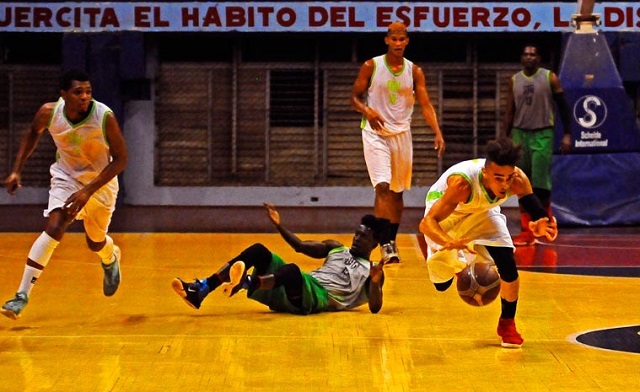 Equipo de baloncesto-Búfalos