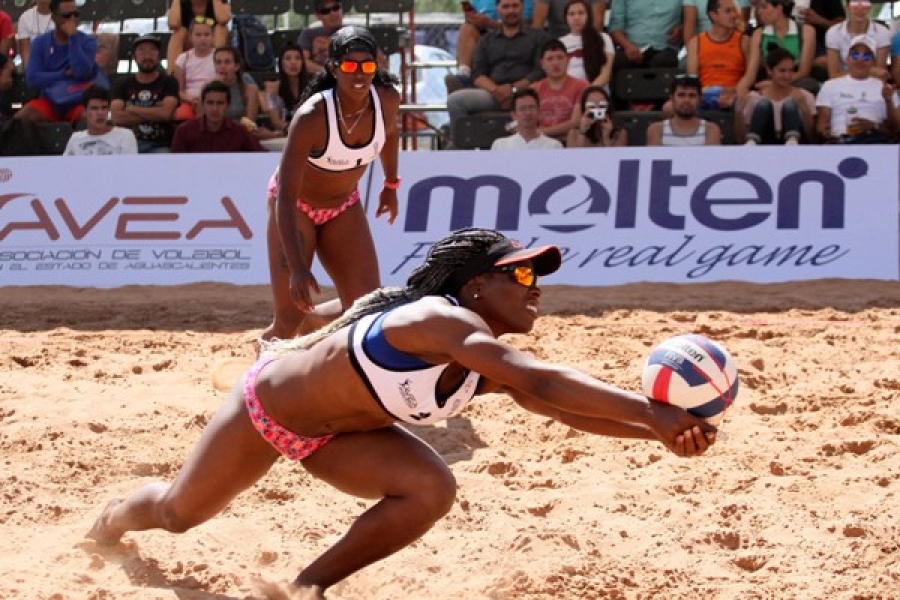 Maylén Delís y Leila Martínez voleibol de Playa