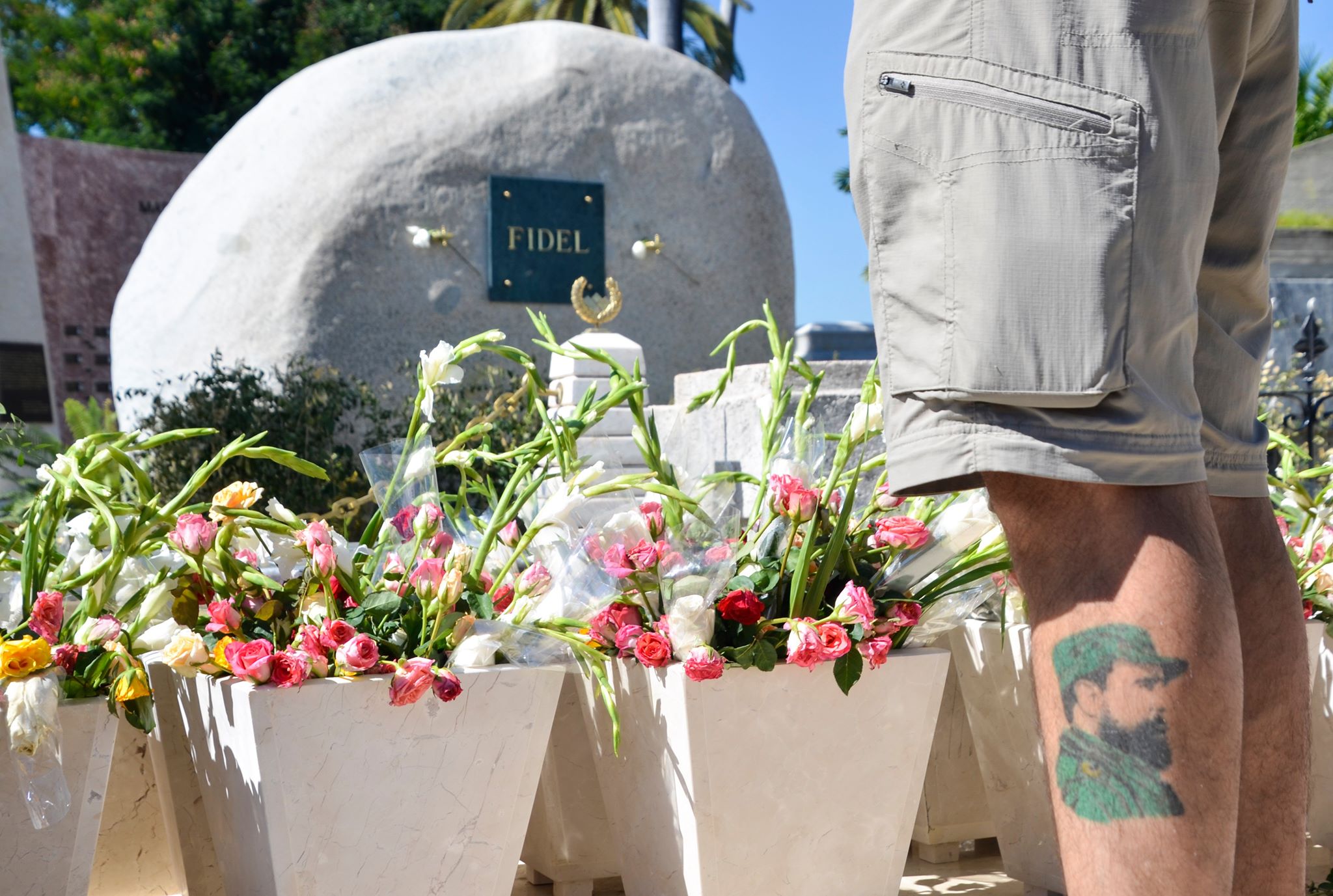 Jovenes tatuajes de Fidel 1