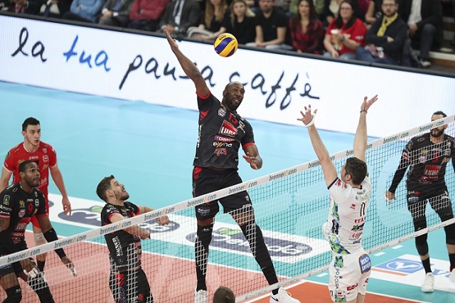 Robertlandy Simón Súper- Liga Italiana de Voleibol