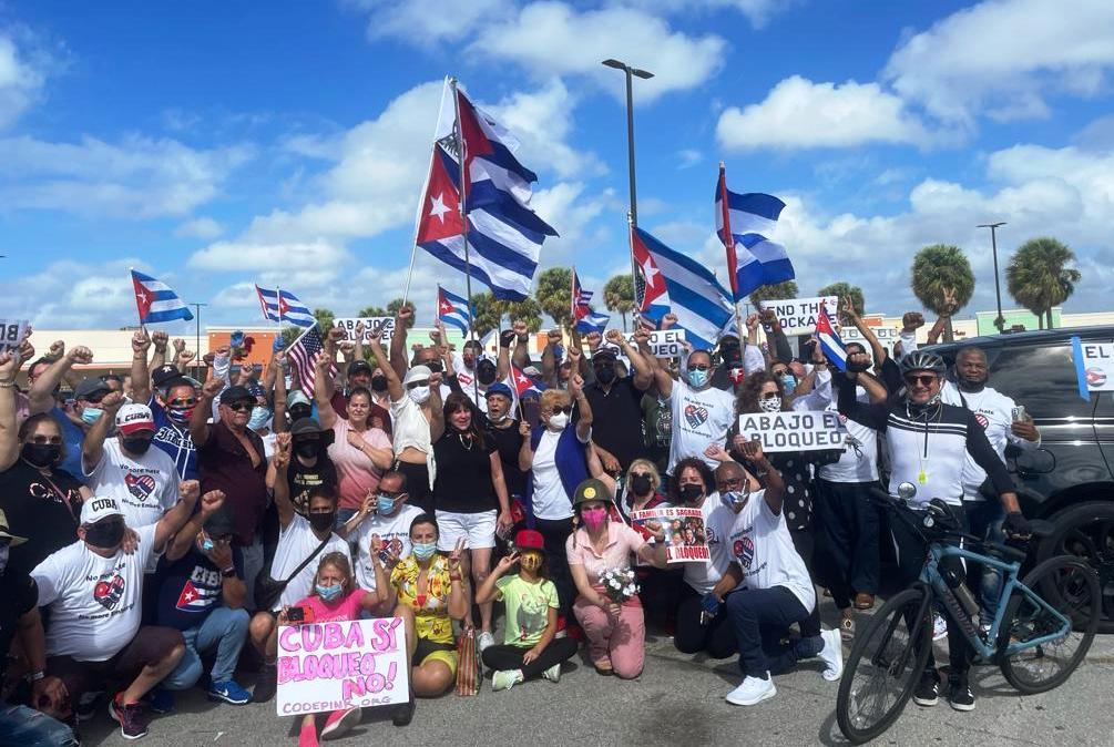 Caravana Puentes de Amor