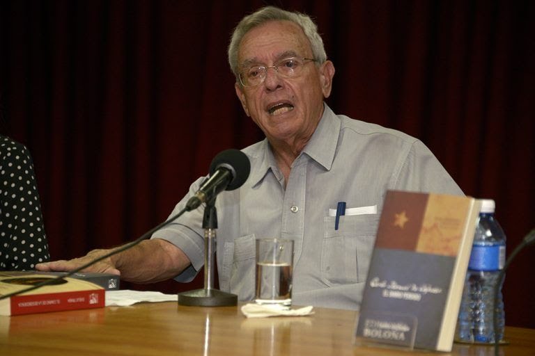 Eusebio Leal en la presentación de la reedición de su libro