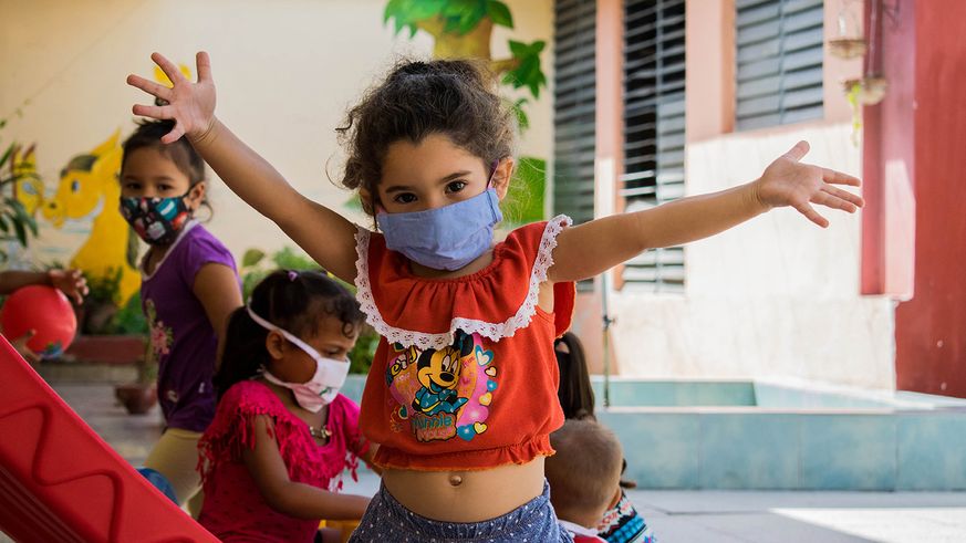 Niña feliz