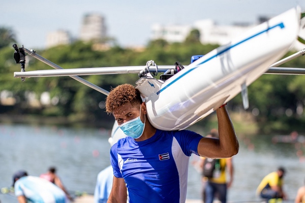 Canoísta Carlos Andrei Ajete