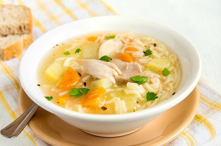 Sopa de pollo