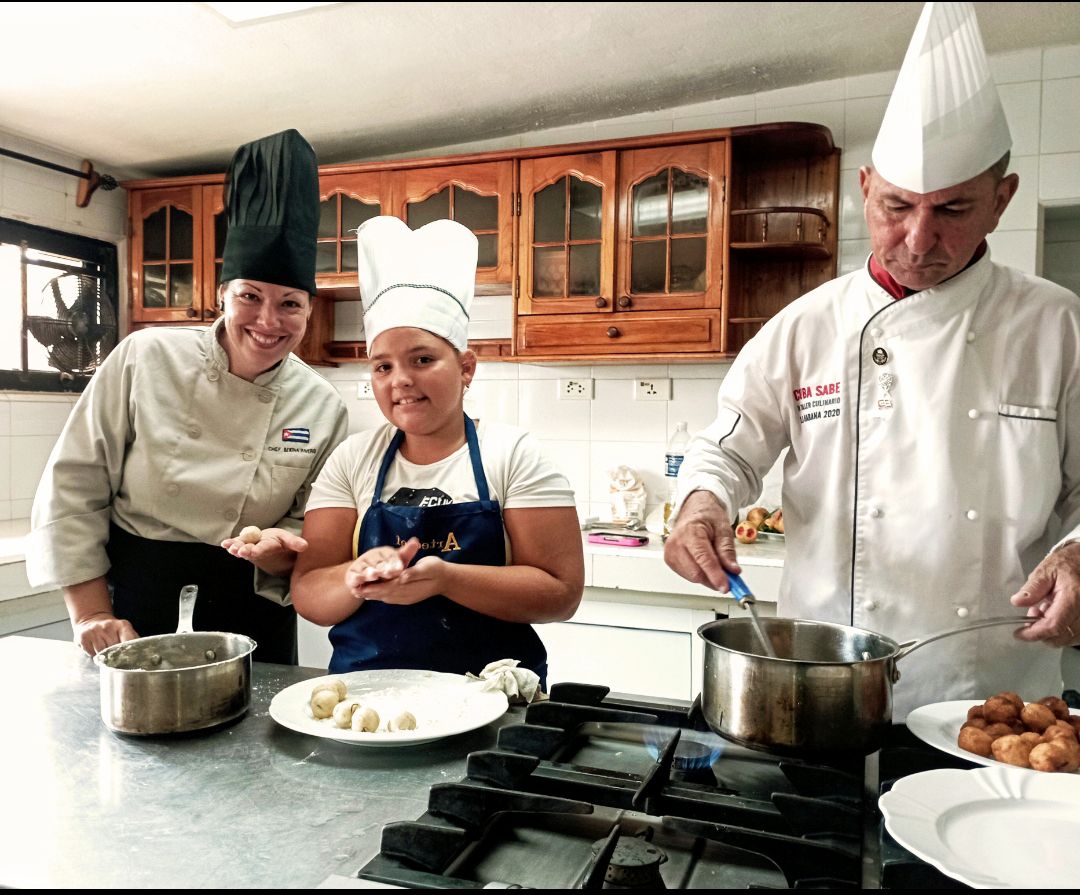 Taller de cocina para niños en Cuba 2