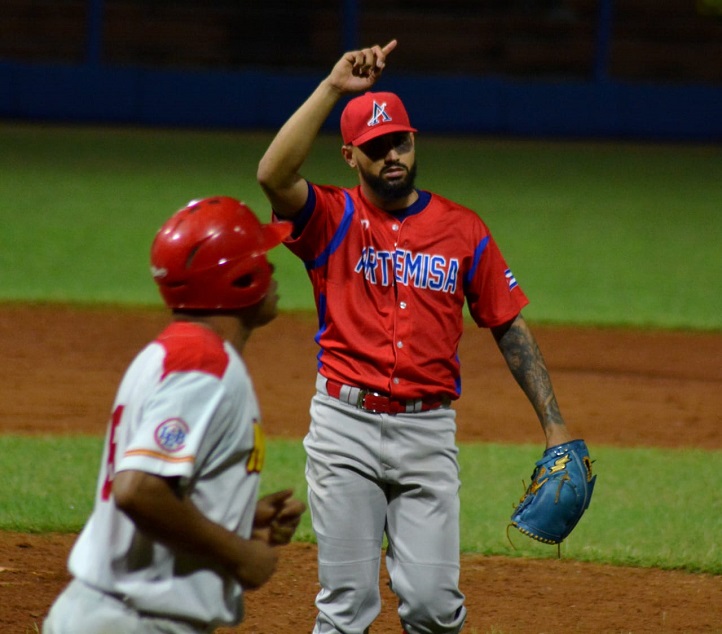 Raymon Figueredo, equipo de Artemisa