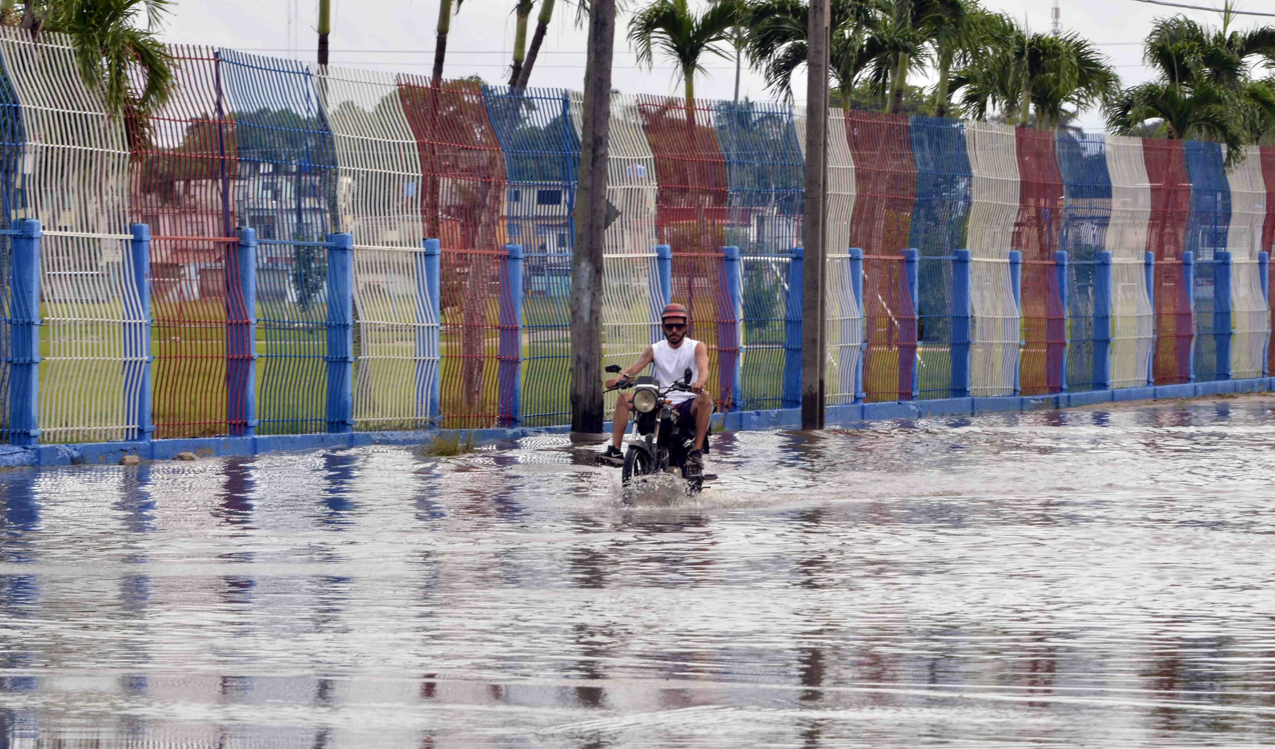 Paso del huracán Rafael por La Habana 