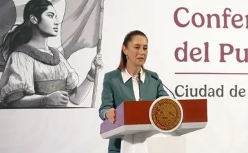 Claudia Sheinbaum lanza programa “México te abraza” y le dice a migrantes: “No están solos”