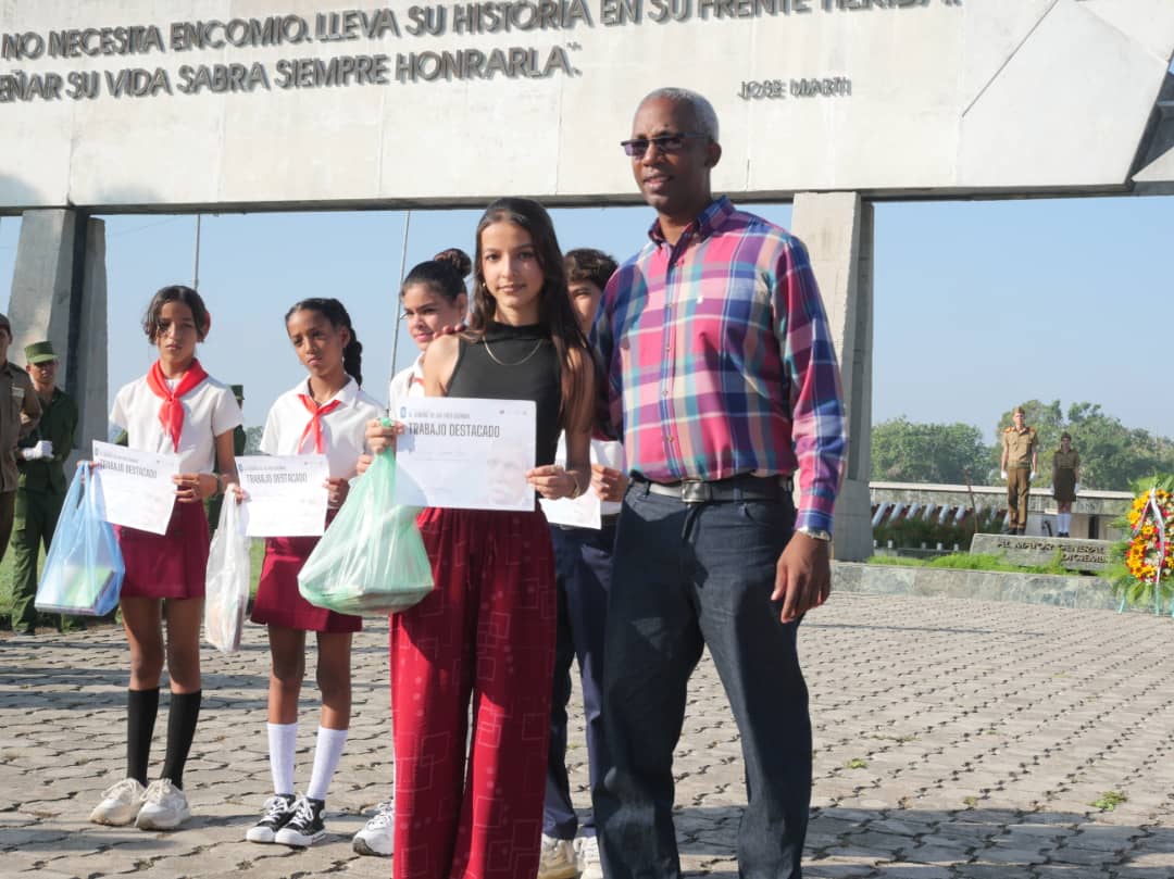 Juventud cubana rinde tributo a Calixto García en Seminario Nacional. Fotos: Reynaldo Zaldívar / Cubahora 