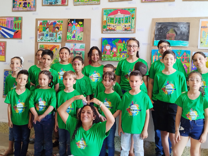 Salón infantil “Los colores de mi ciudad”