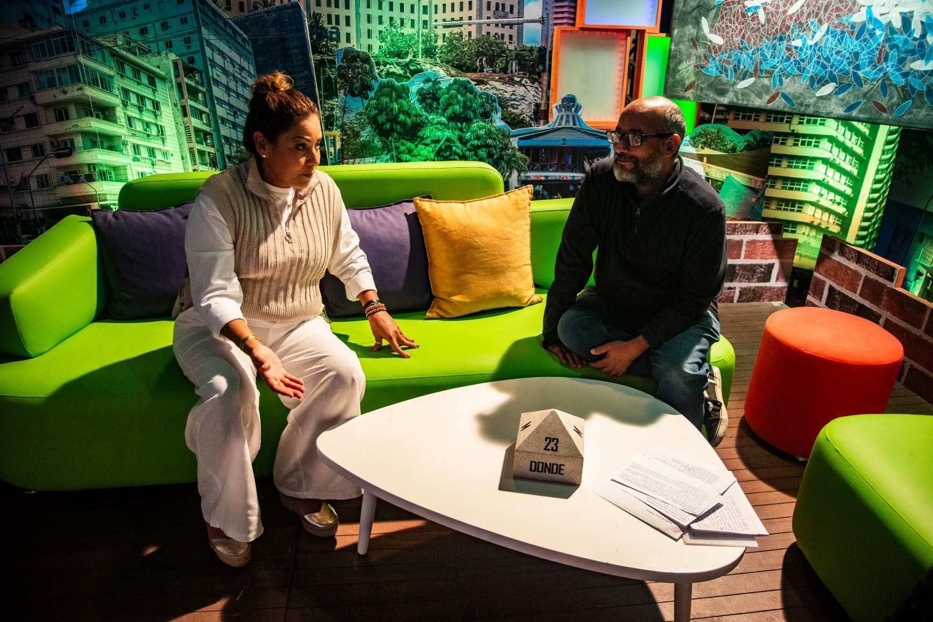 Programa televisivo ¿Dónde si no?